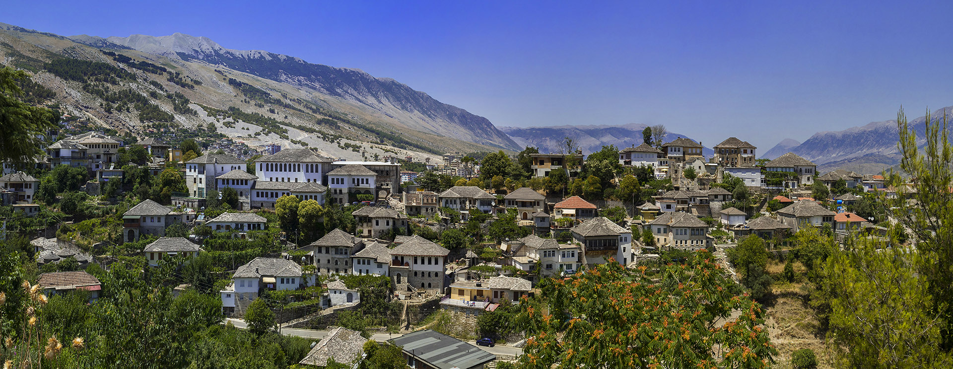 Panorama Gjirokastra2zmn.jpg