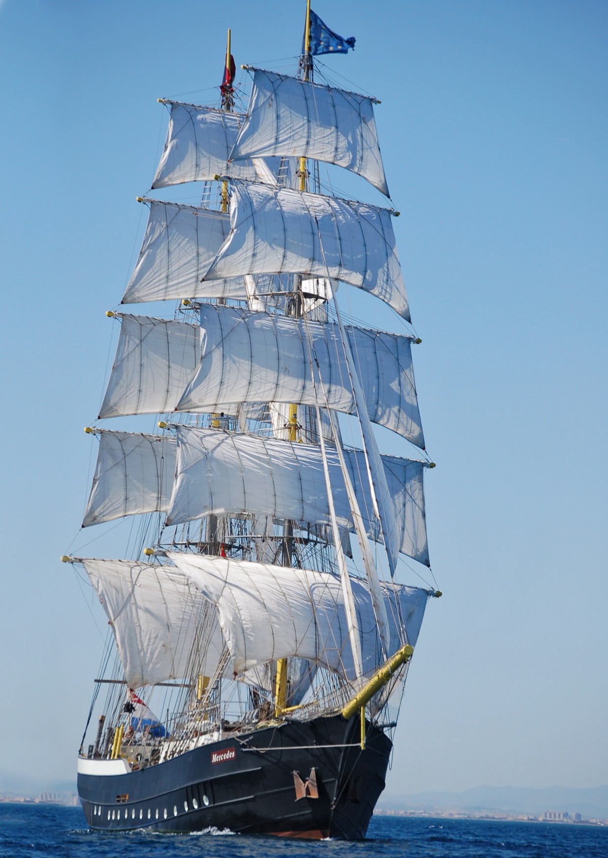 Mercedes-tall-ship2-e1354287088569.jpg