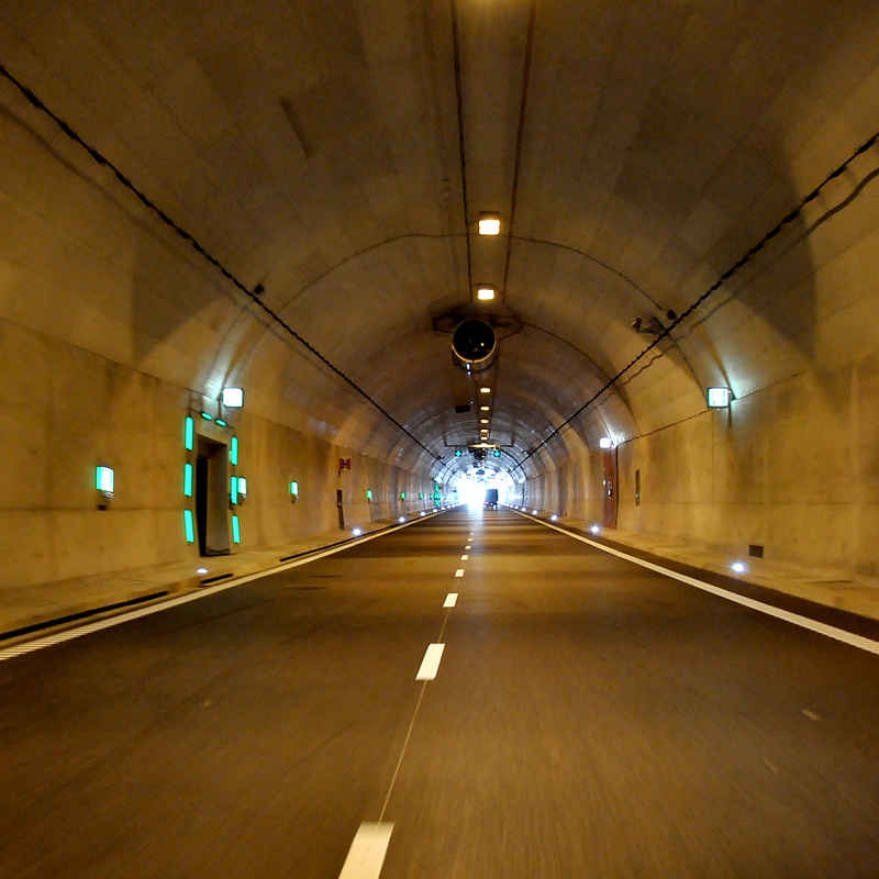 tunel2.jpg