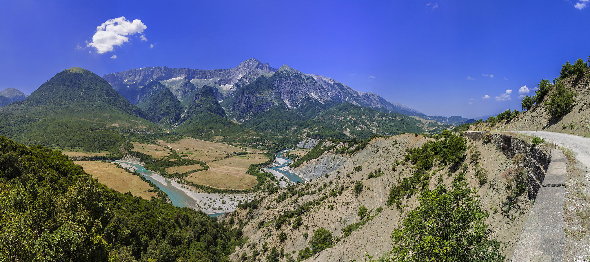 Panorama 1 Albania zmn.jpg