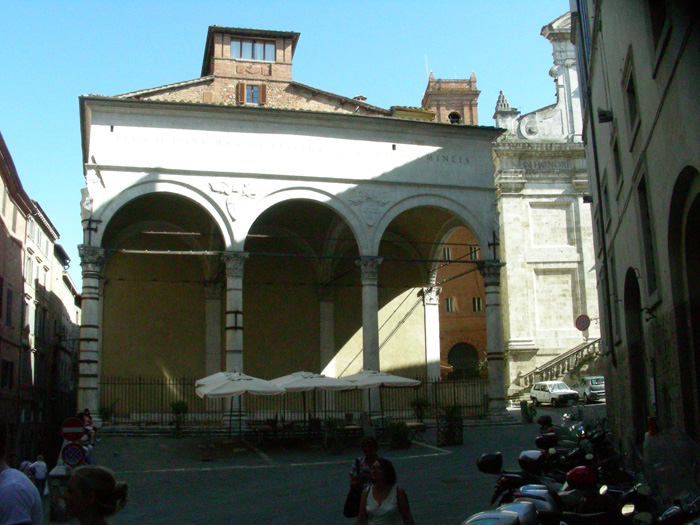 loggia.JPG