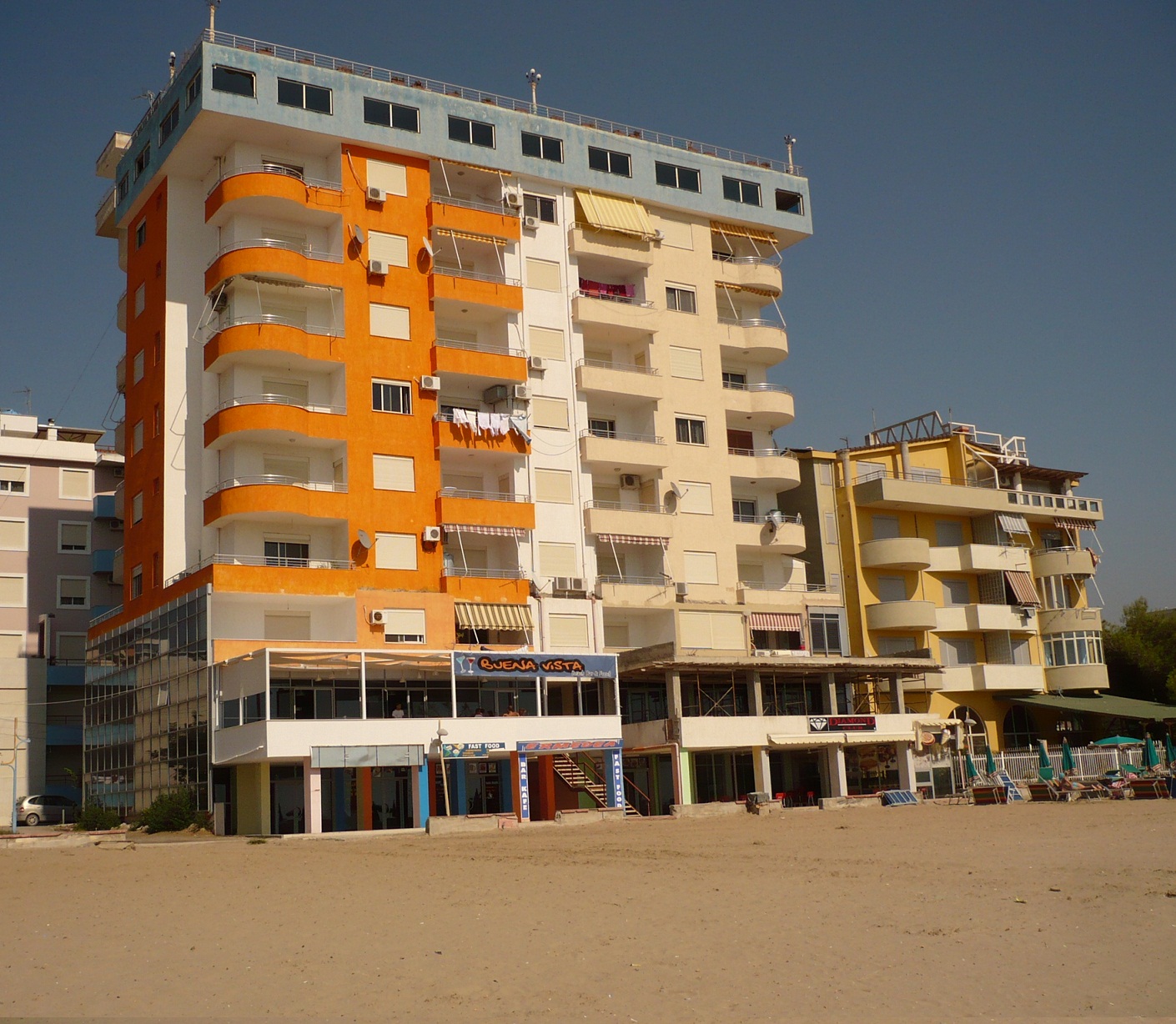 Na plaży w Durres.JPG