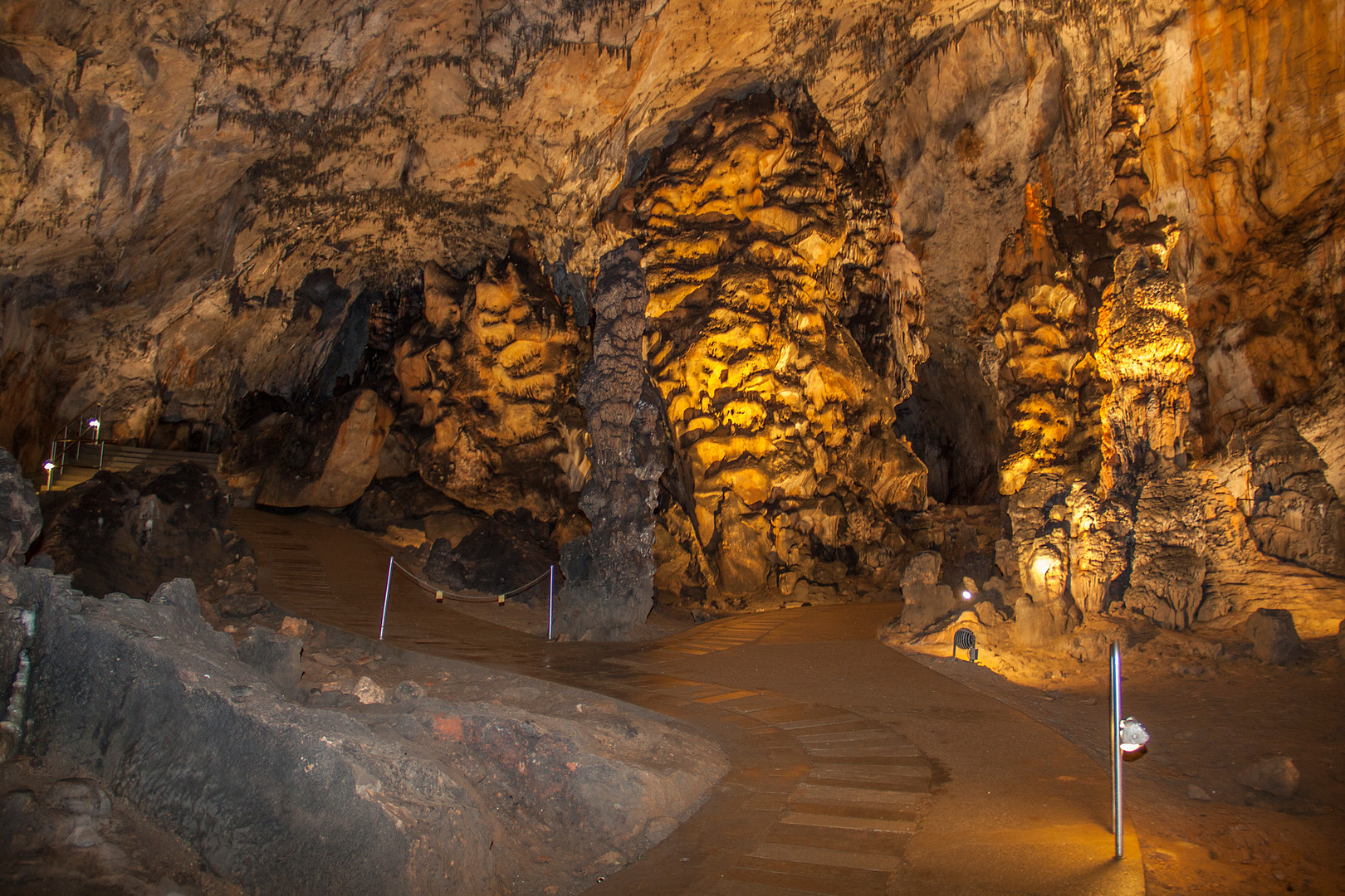 IMG_0328.jpg IMG_0328.jpg