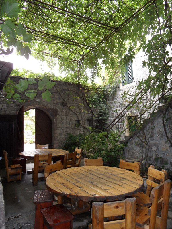 276_18 GORNIJ HUMAC - konoba Tomic.JPG