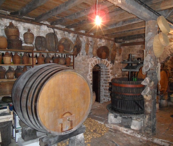 276_30 GORNIJ HUMAC - konoba Tomic.JPG