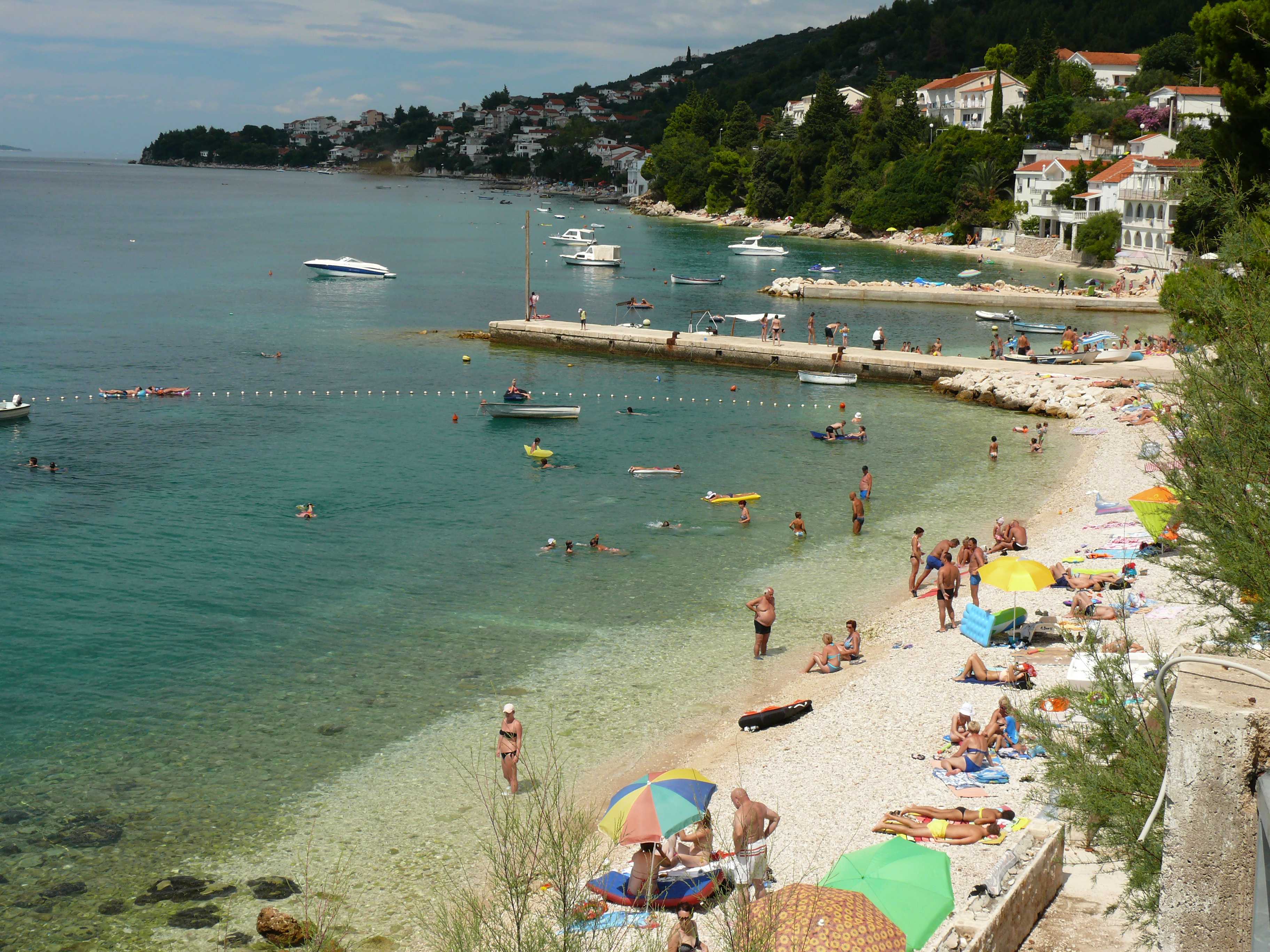 Brist, plaża w centrum, 1 sierpnia 2014 / Brist plaże.JPG Brist plaże.JPG