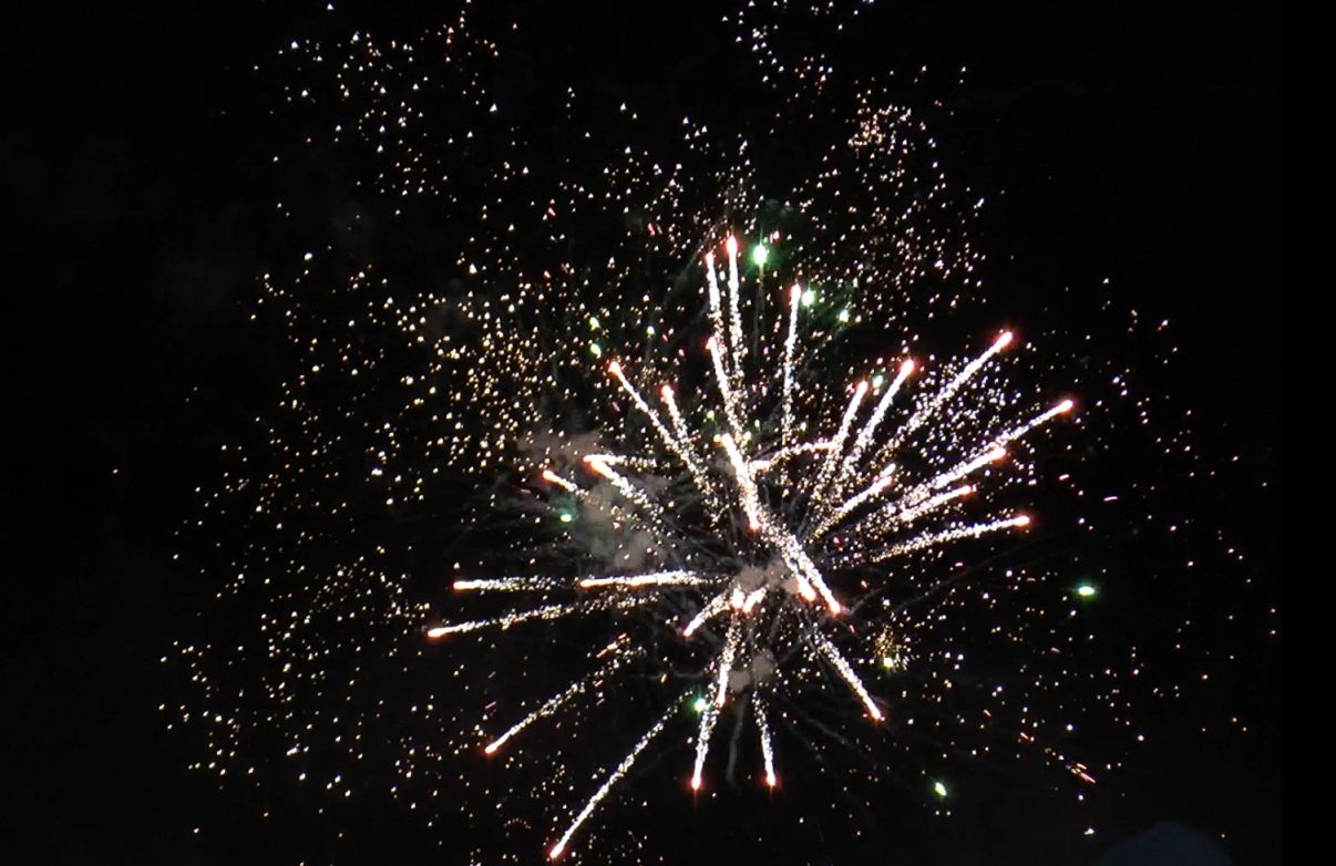 Pokaz sztucznych ogni / rejs1 (15).jpg rejs1 (15).jpg