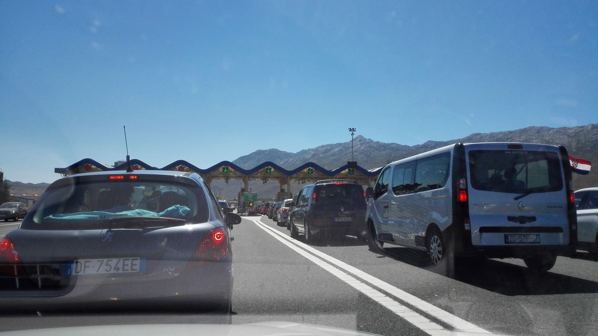 Dugopolje. Parę minut stania do bramek pod Splitem. / 15.jpg 15.jpg