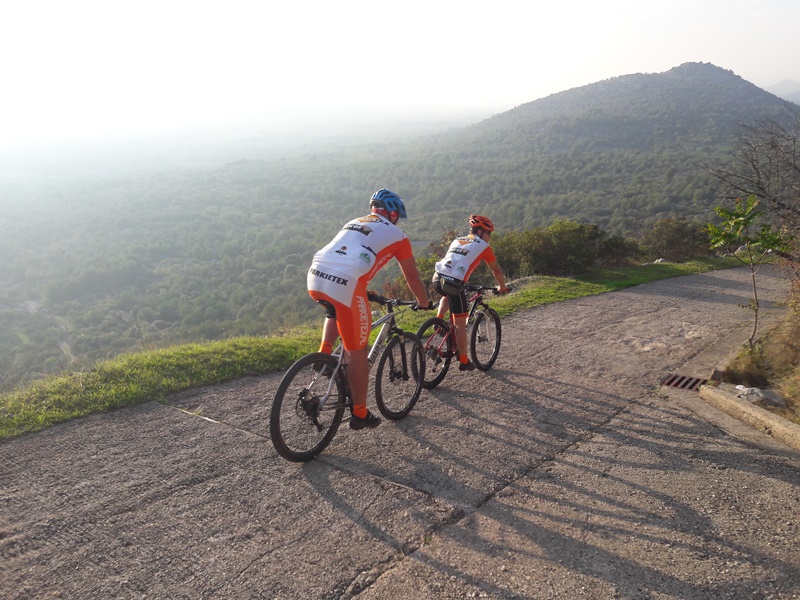 okit zjazd w dół.jpg