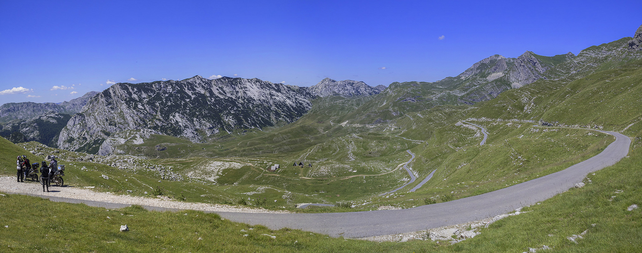 Panorama Durmitor2017 7zmn.jpg