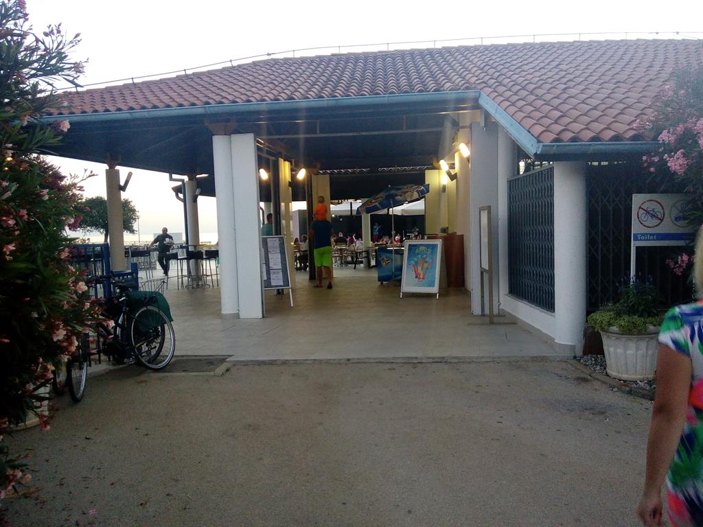 IMG_20160701_210940 (Copy).jpg