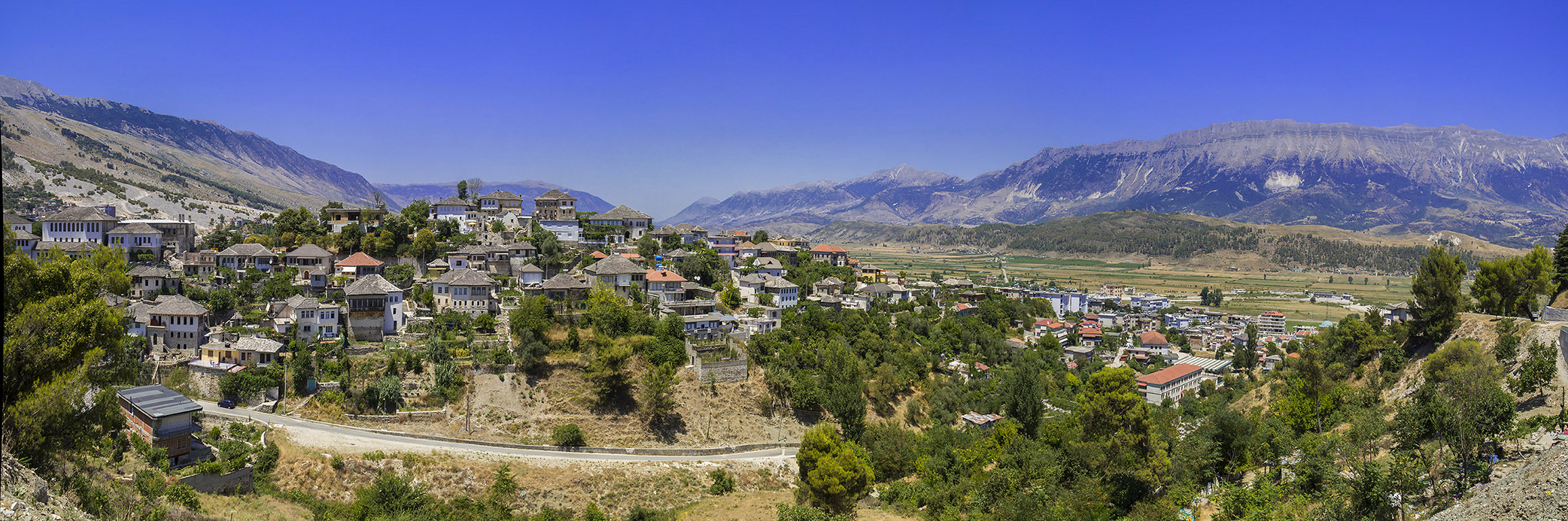 Panorama Gjirokastra zmn.jpg