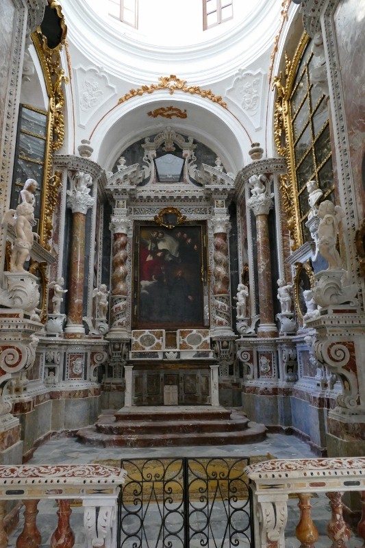 P1060077 (800x533).jpg