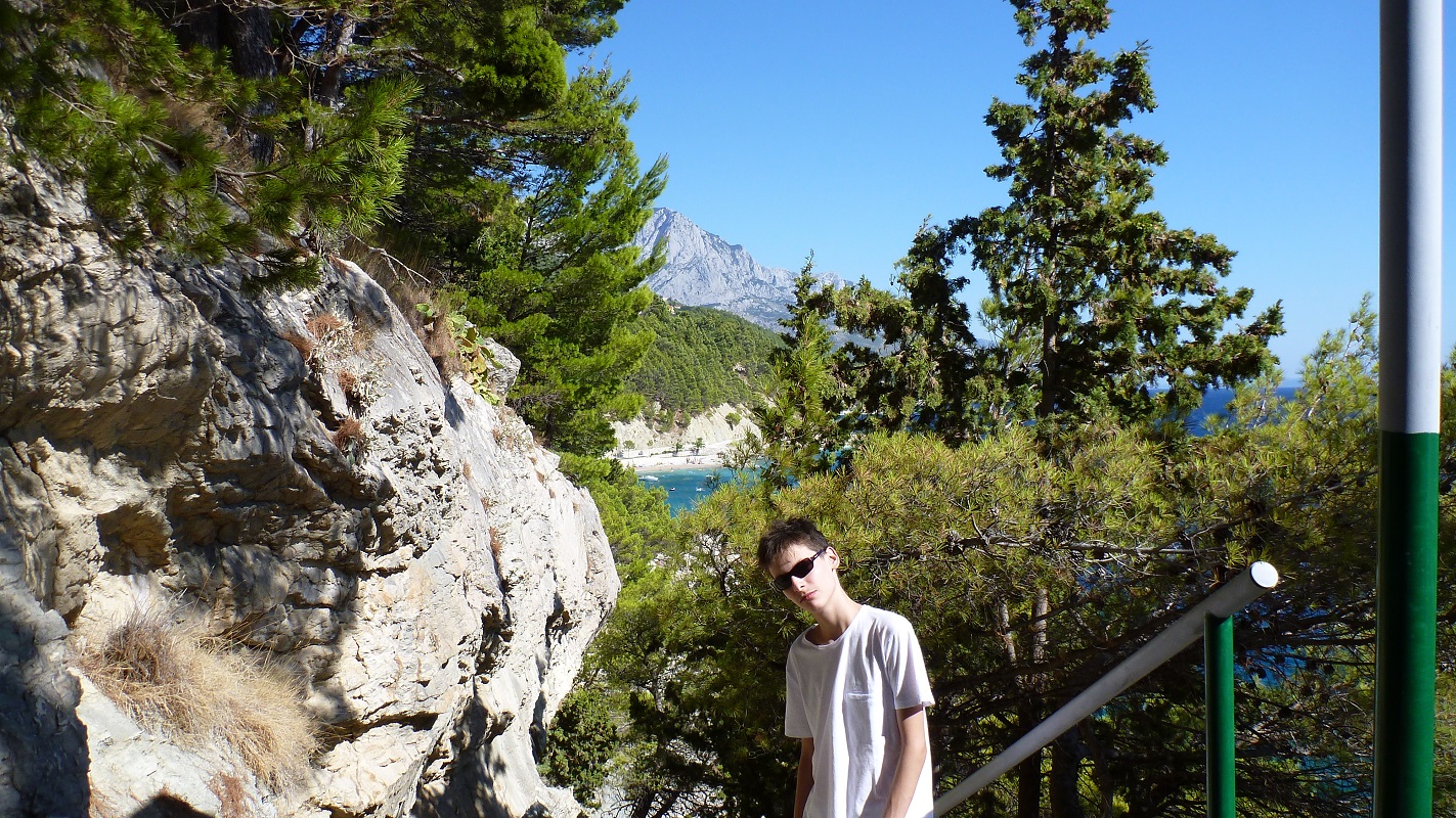 4. Widok ze schodów - było ich do miejscówki 220 parę....jpg