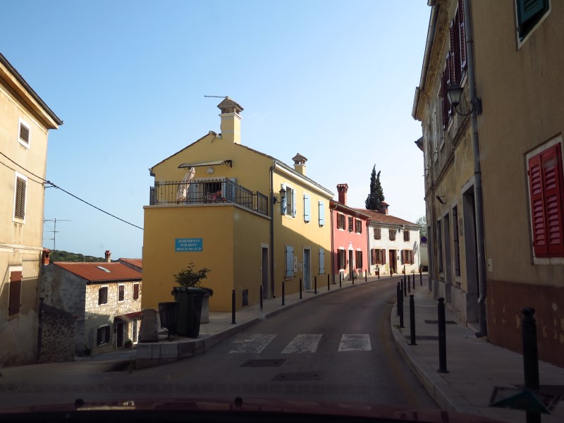 2018-04-28-17h00m09 (Custom).JPG