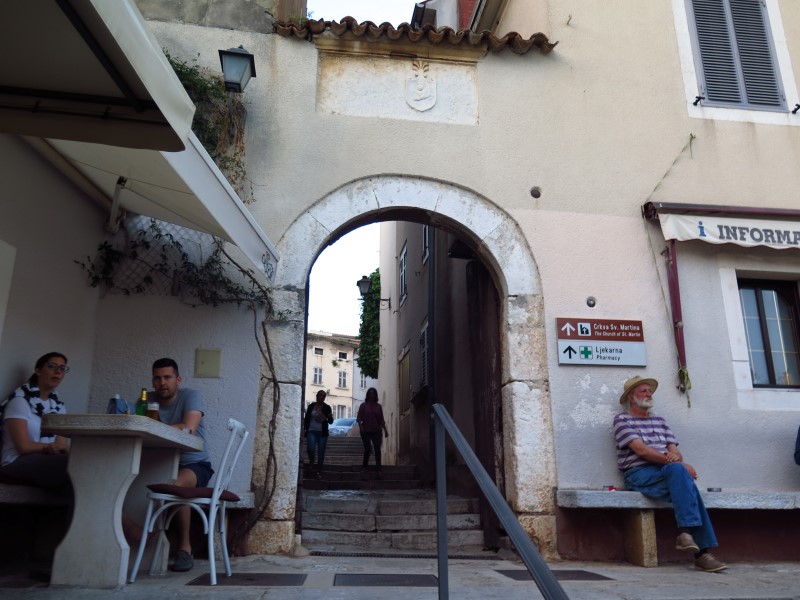 2018-04-28-20h03m47 (Custom).JPG