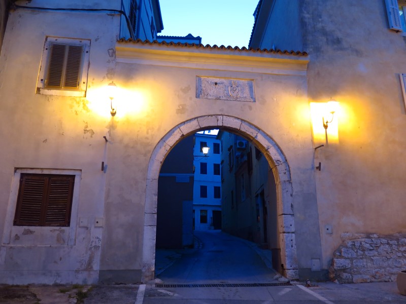 2018-04-28-20h23m55 (Custom).JPG