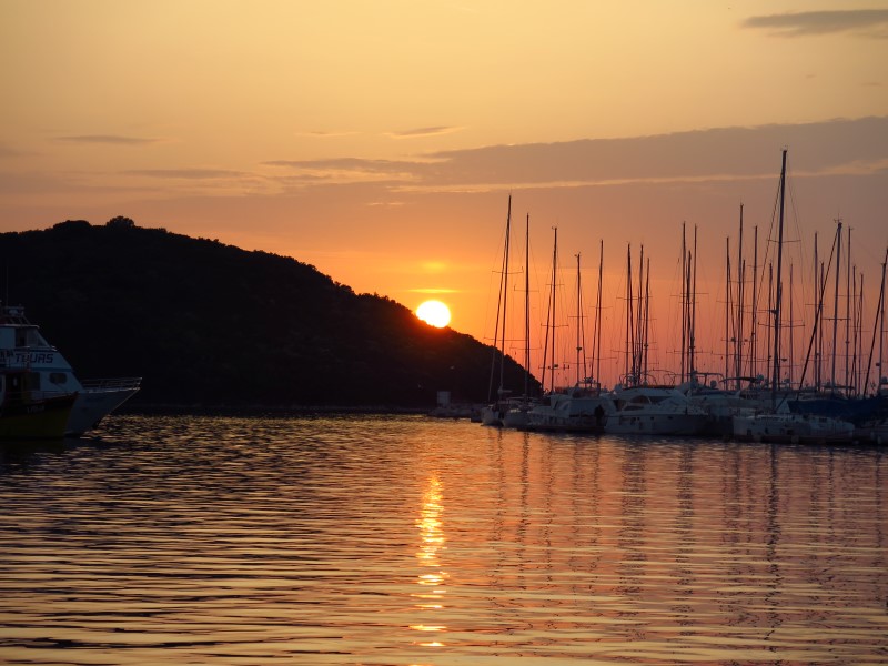 2018-04-28-19h55m53 (Custom).JPG