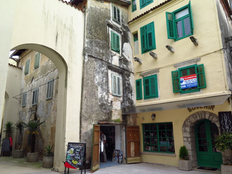 2018-05-05-16h54m54 (Custom).JPG