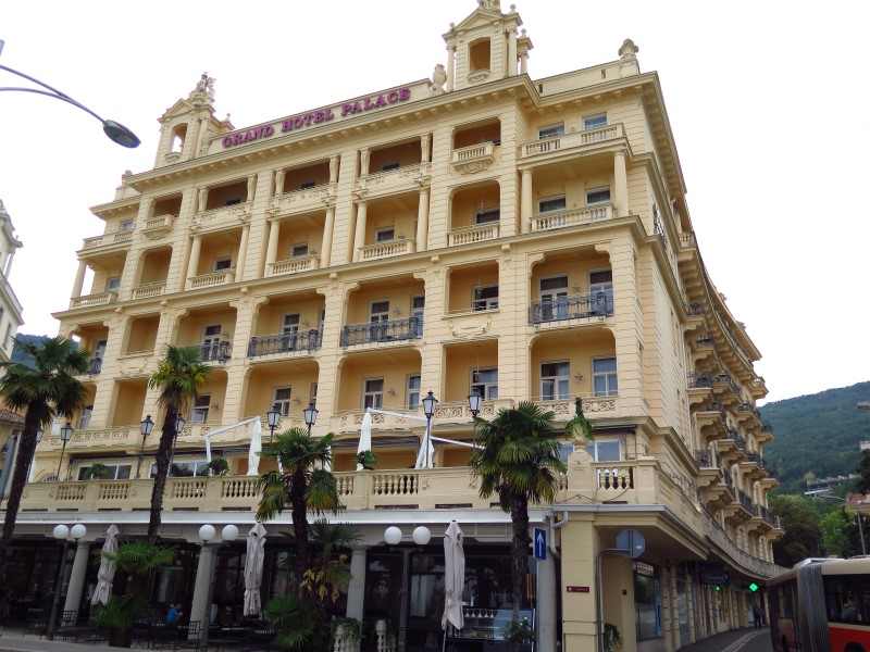 2018-05-05-17h44m28 (Custom).JPG