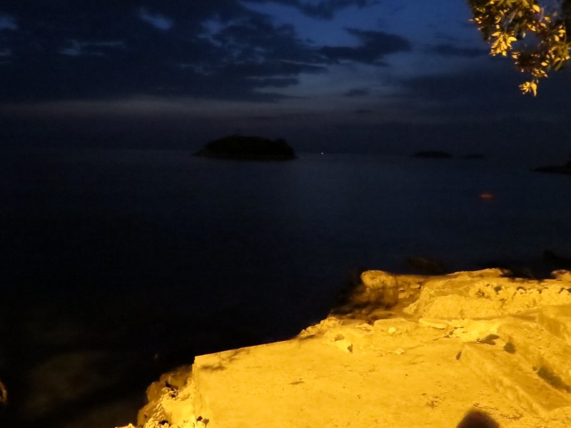 2018-05-05-21h25m55 (Custom).JPG