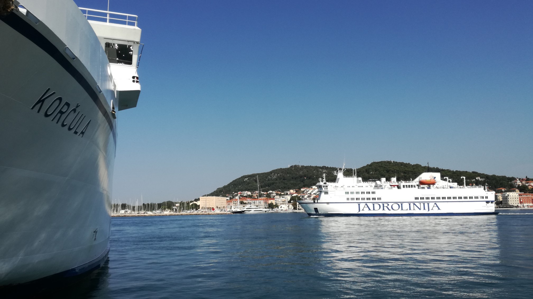 Nie! To Petar Hektorović! Rok temu płynęliśmy nim na Vis, w tym promem Korčula udamy się...na razie na Korčulę :-) / 08 kor i petar.jpg 08 kor i petar.jpg