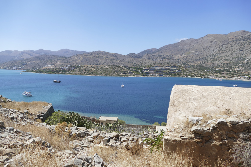 . / P1030432.JPG P1030432.JPG