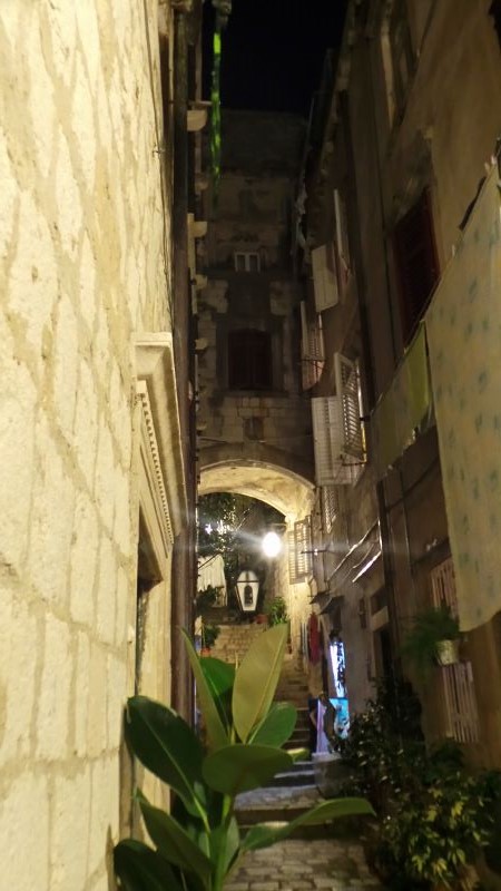 20140803_210223_LLS (800x450).jpg