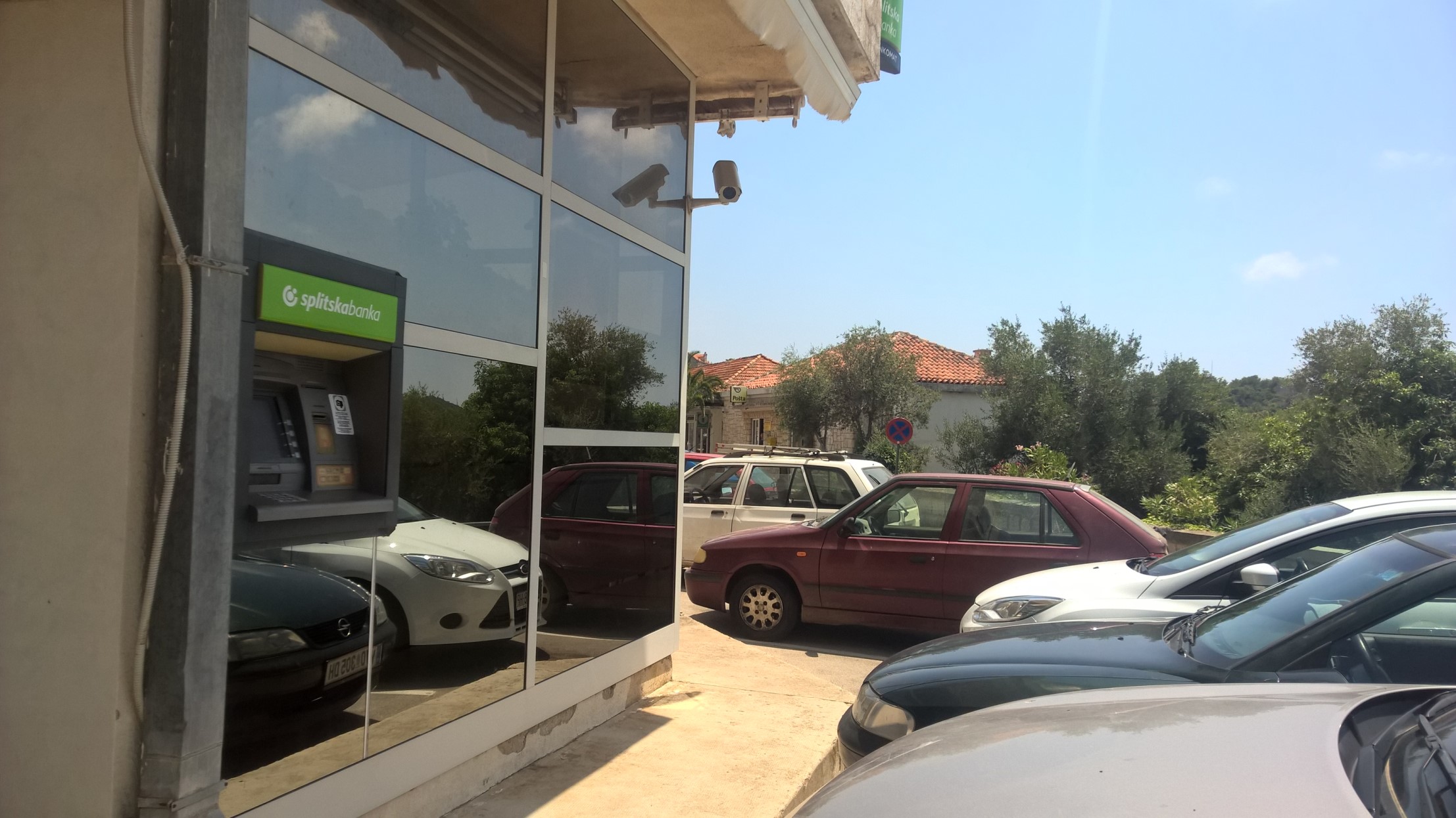03 bankomat.jpg