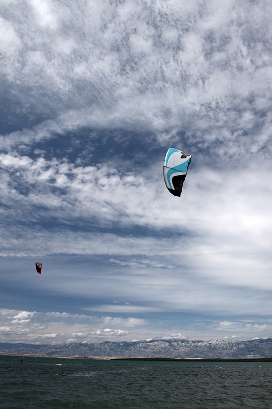 kite_surfing_nin.jpg