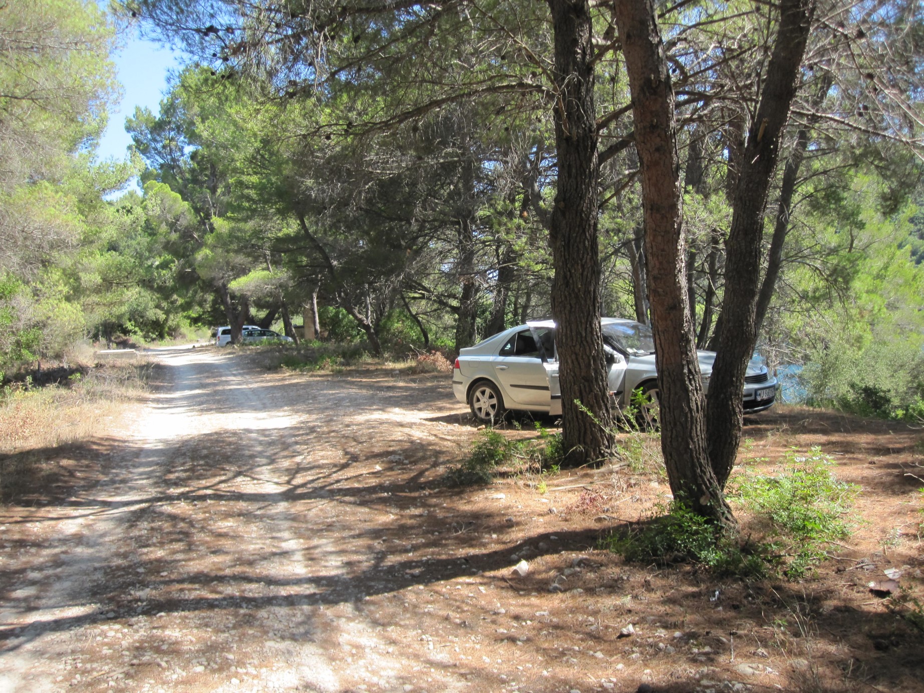 02 parking_renamed_20241.jpg