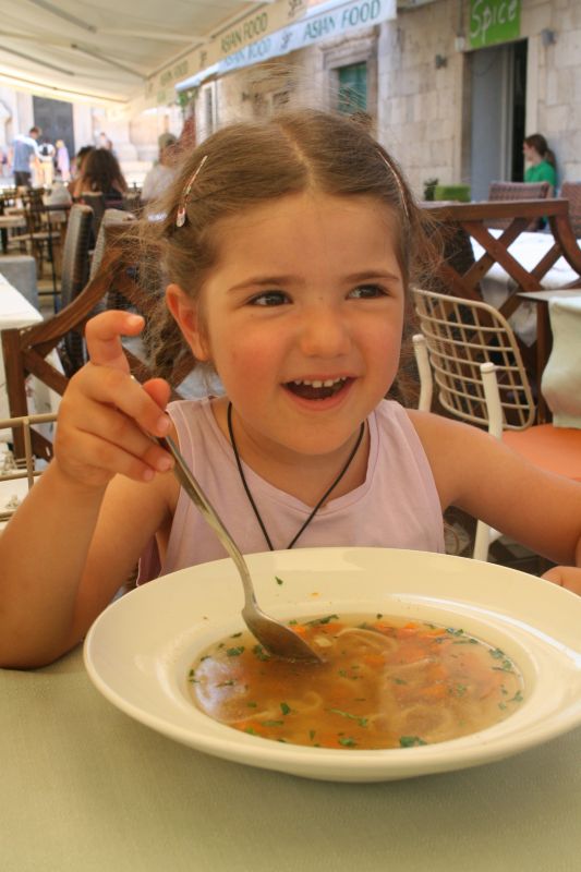 Dzieciom tak niewiele trzeba do szczęścia :) / 41.jpg 41.jpg