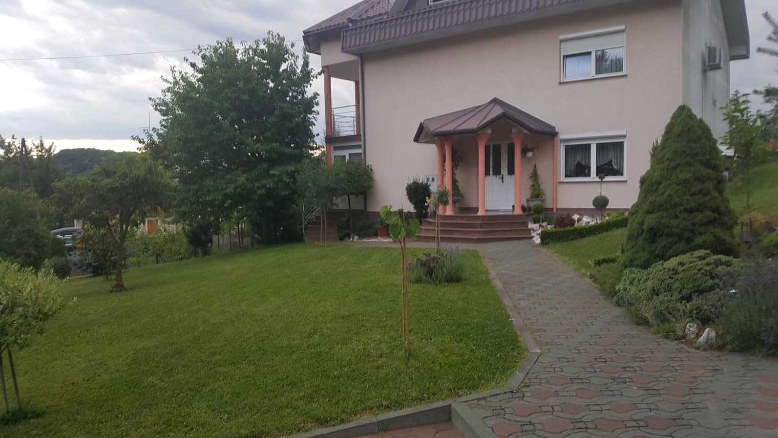 20180623_194546 (Copy).jpg