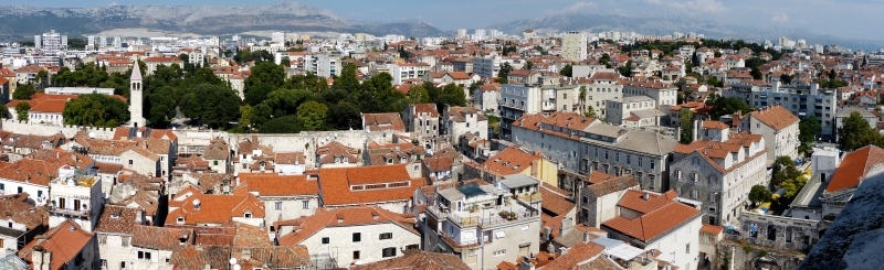 Split - Panorama 3b.jpg