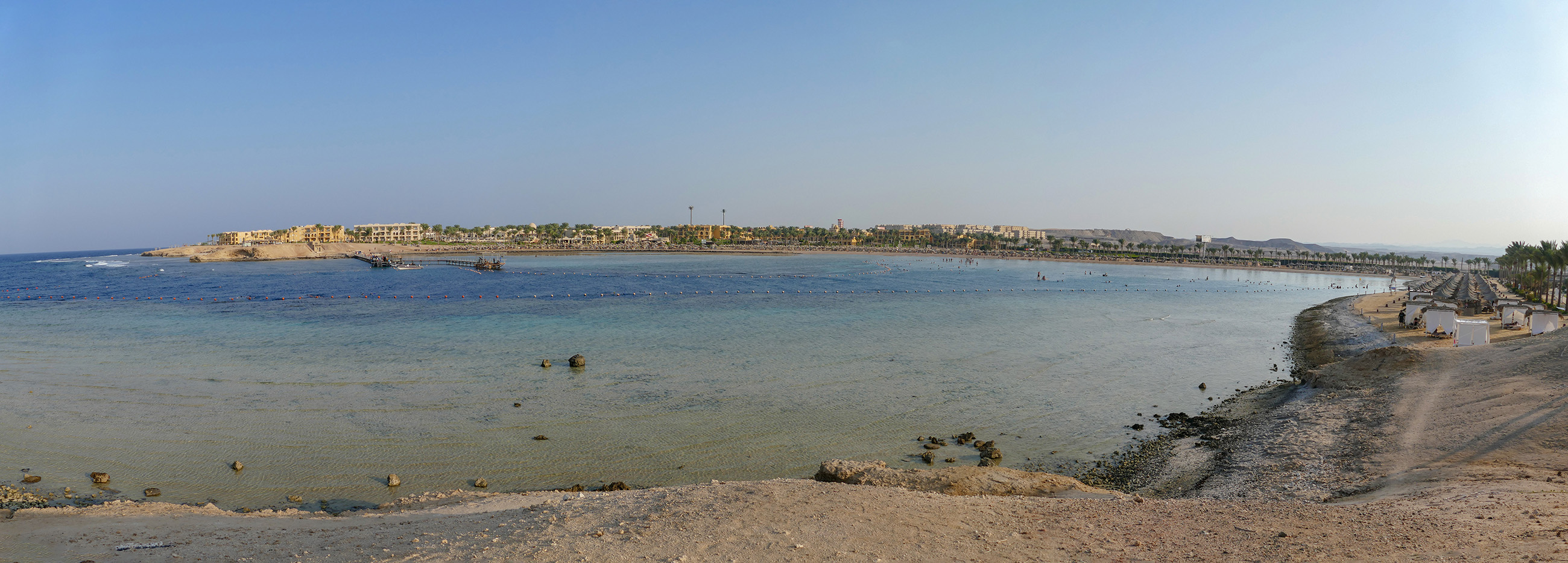 za plecami teren hotelu Steigenberger / hotele1.jpg hotele1.jpg