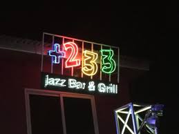 233.jpg