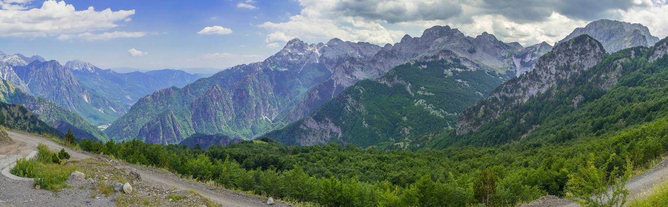 IMG_8977_IMG_8987-11 images.jpg