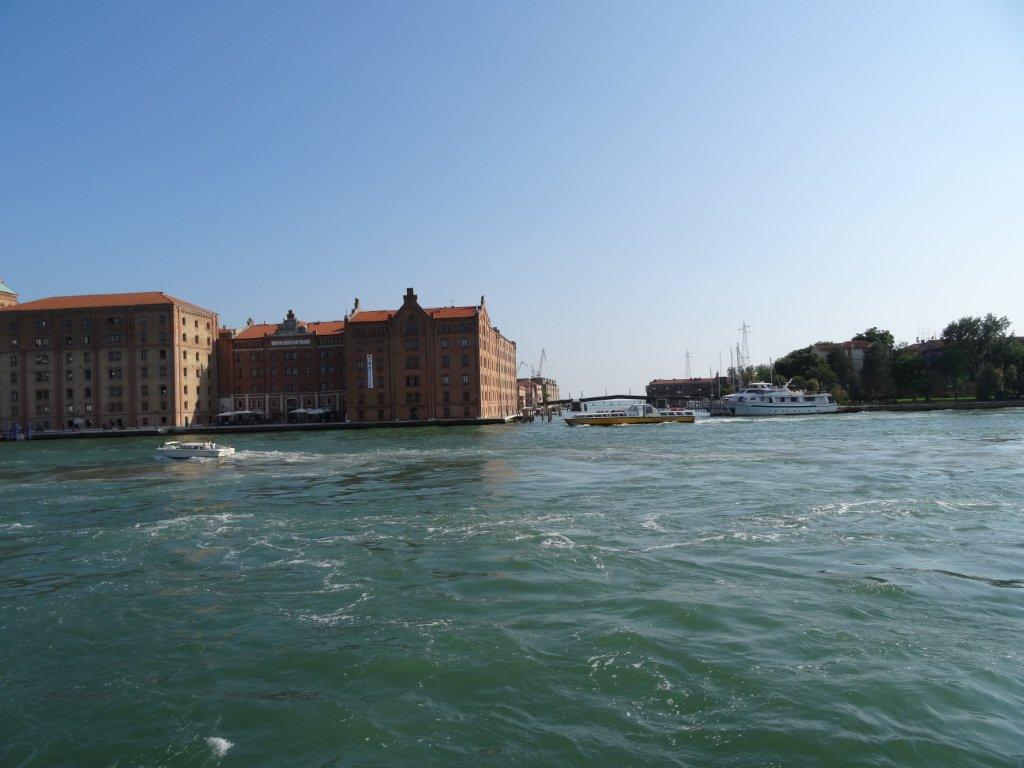 Podbój Iberii cz. II 1705.jpg