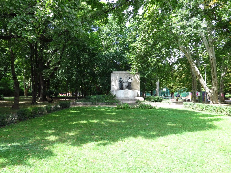 IMG_4383 (Custom).JPG