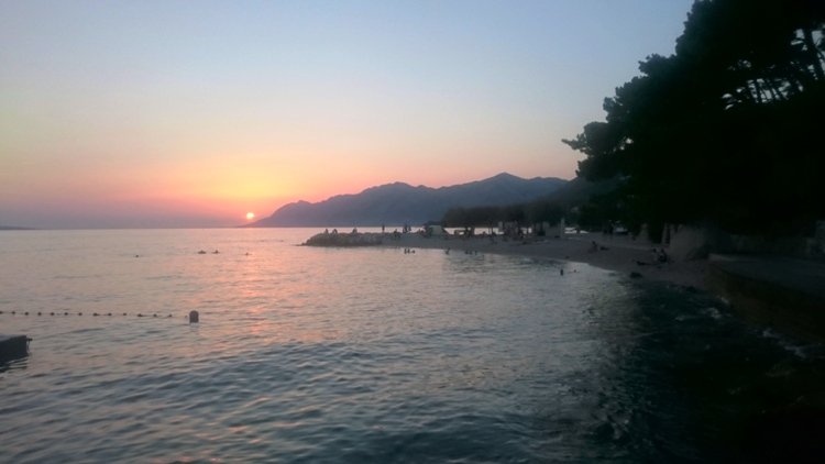 4wracamy do BV z Breli spacerek szybki bo mecz.JPG