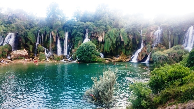 6wodospady kravica.JPG