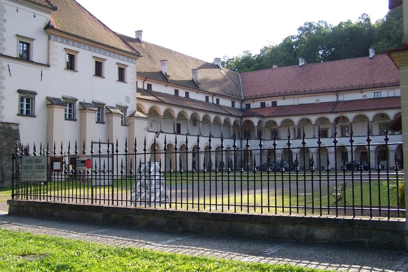 101_0003 (Custom).JPG