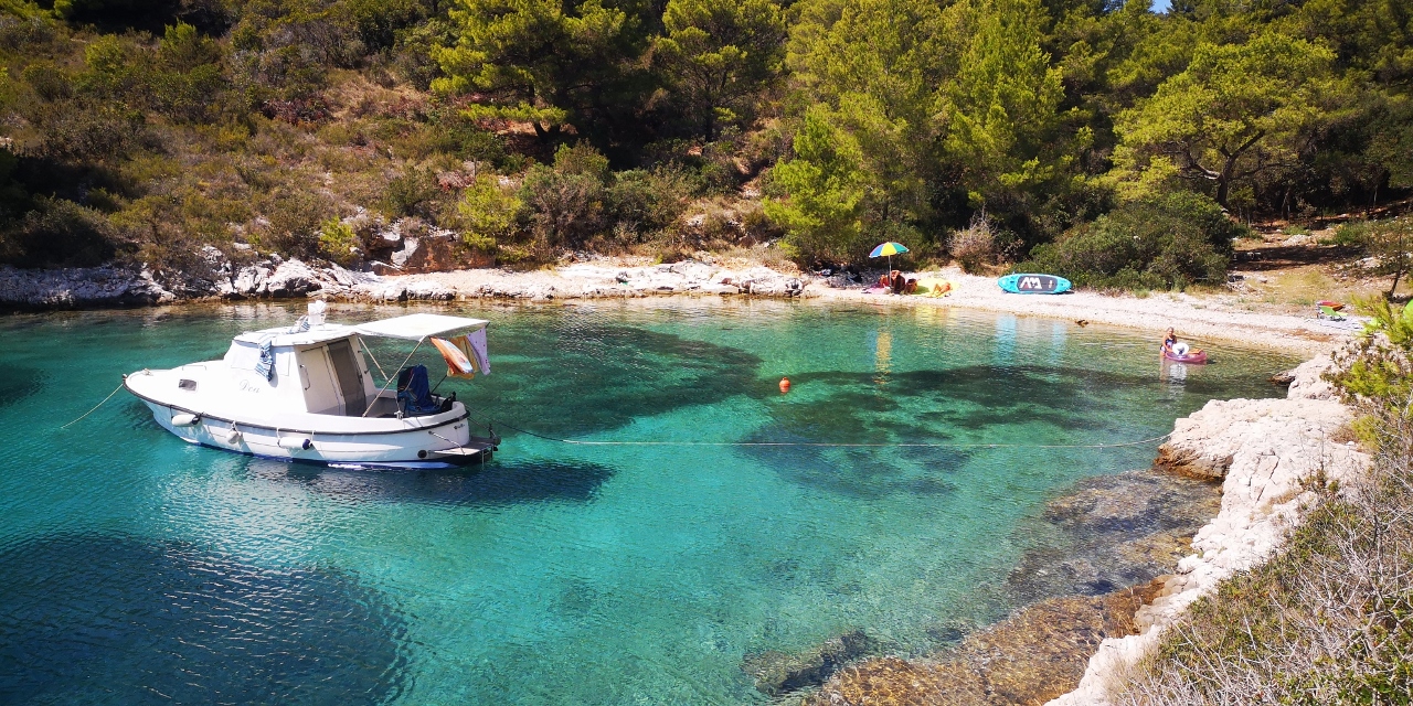 adam 4 (1280x640).jpg