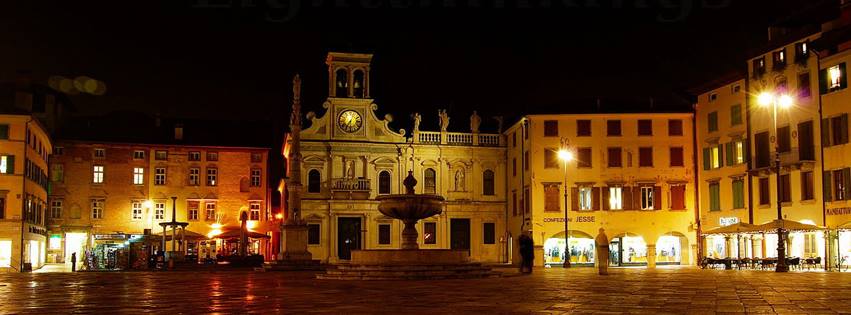 piazza san giacomo night2.jpg