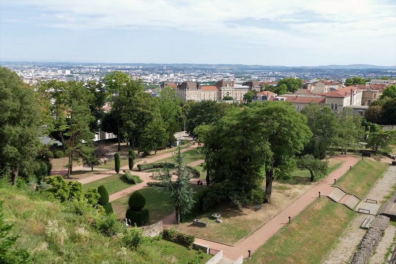 Lyon - park przy teatrze rzymskim (1).JPG