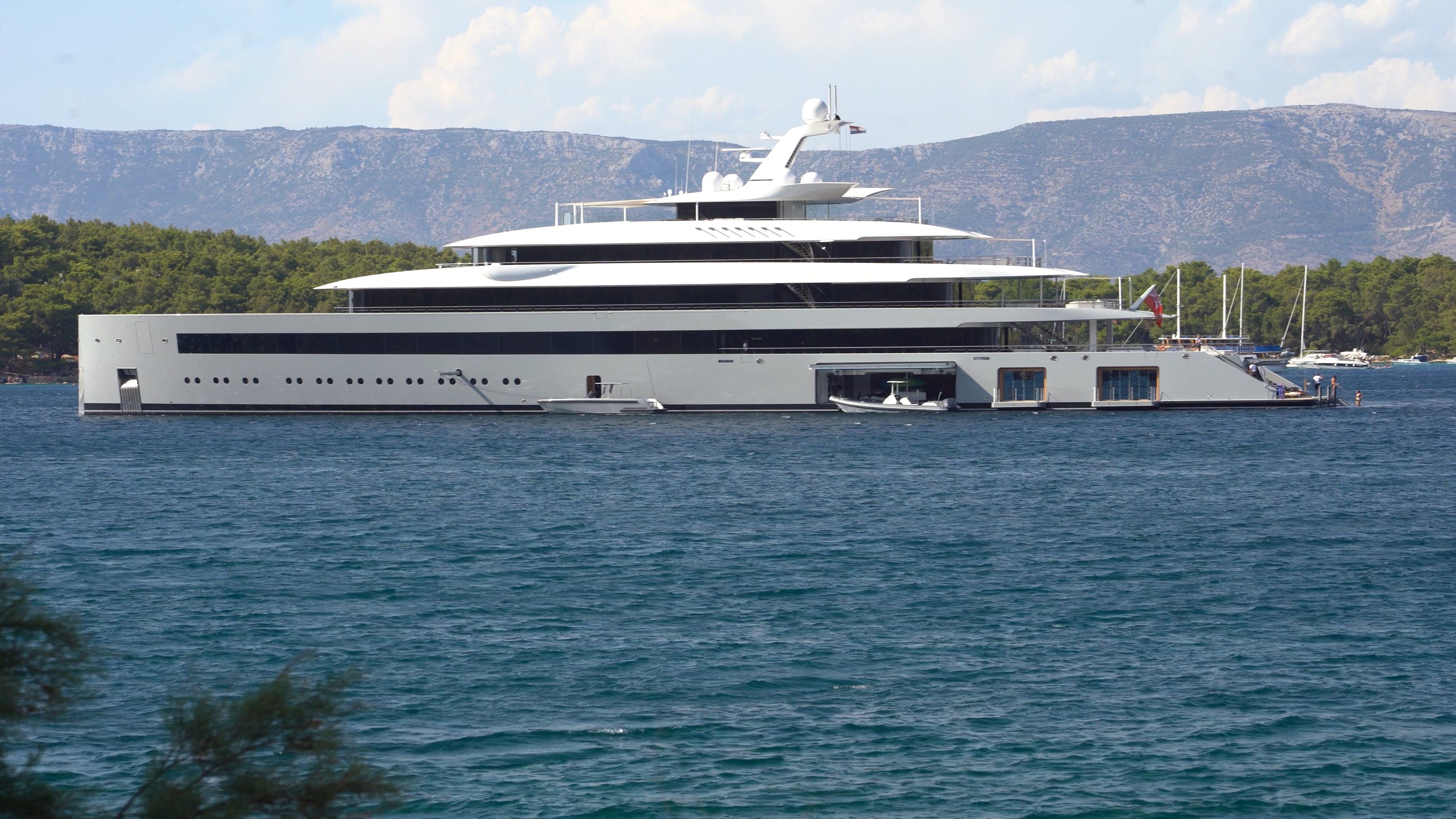 C0015.MP4_snapshot_00.12.181 (Copy).jpg