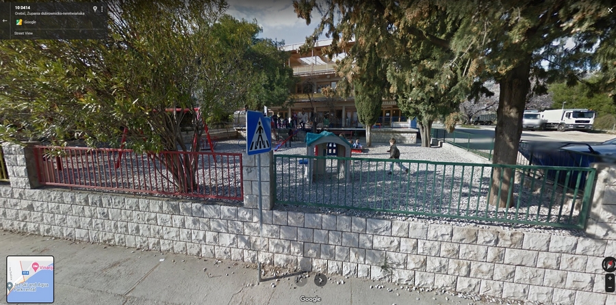 Orebic - plac zabaw.jpg