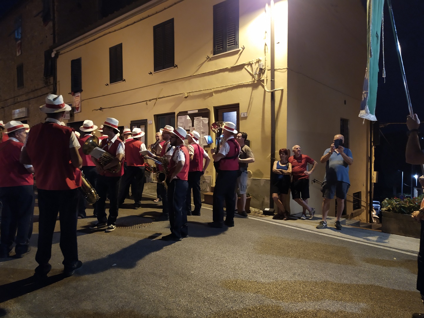 Wieczorne imprezy / IMG_20220725_213957.jpg IMG_20220725_213957.jpg