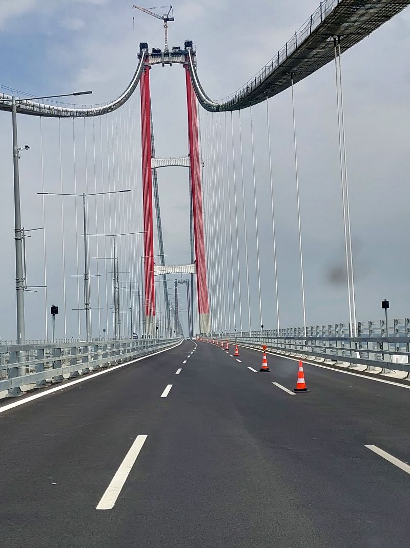 Dardanele nowy most.jpg