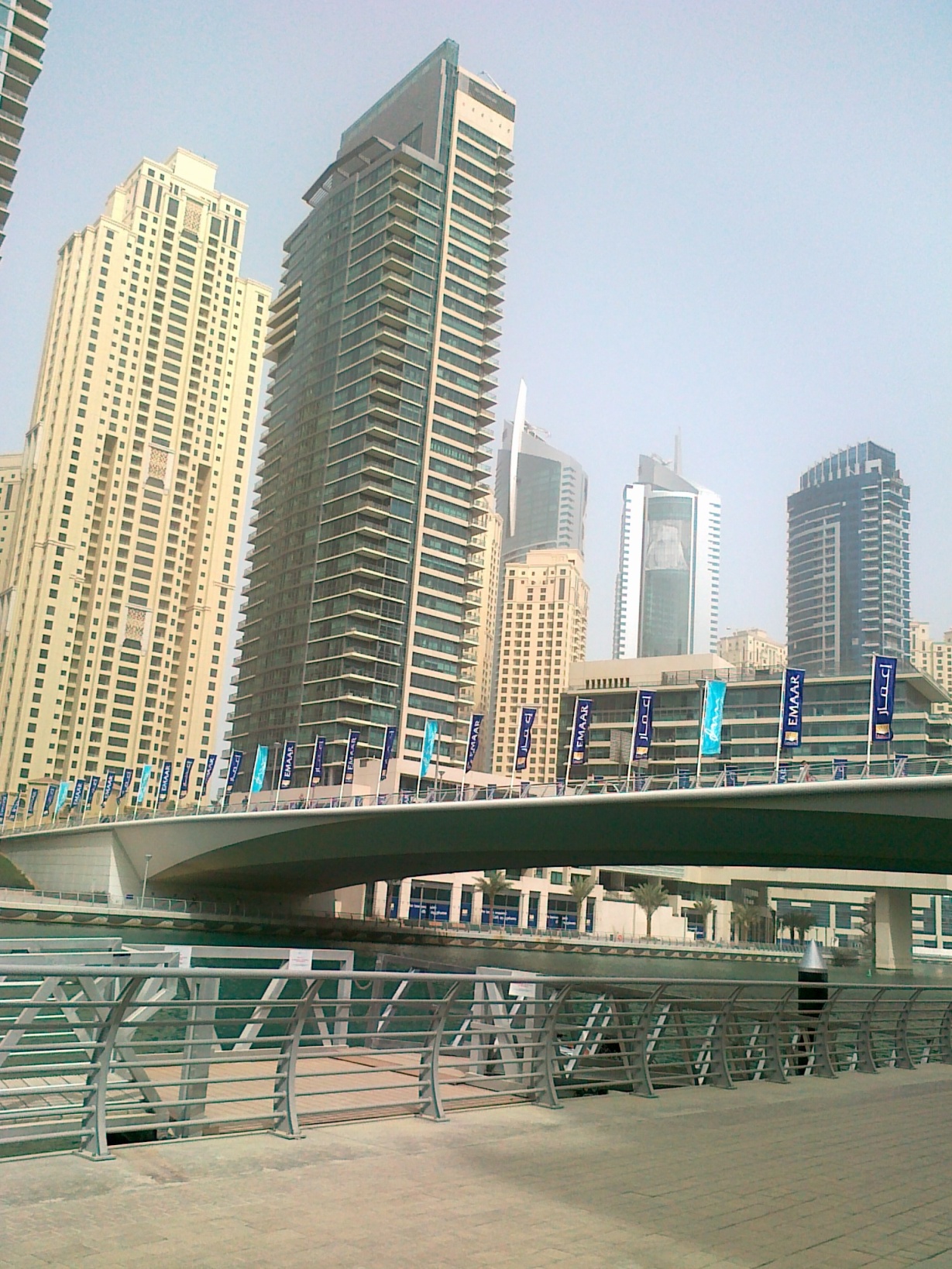 20120218418_1.jpg